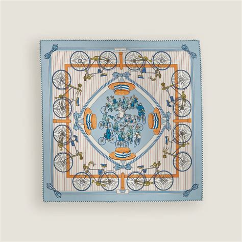 hermes foulard uccelli|Les Becanes scarf 45 .